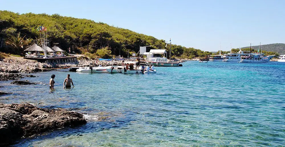 Las playas de la isla de Hvar 5 Isla Marinkovac en Hvar