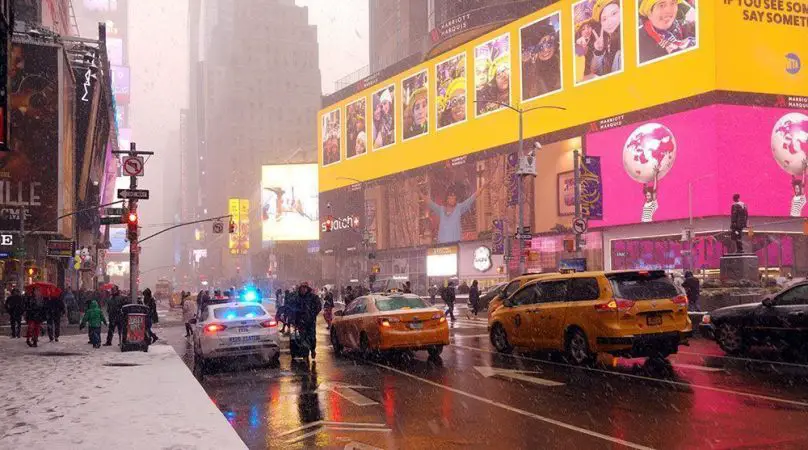 Un día de nieve en Nueva York 2 7 de enero de 2017: nevada en Nueva York