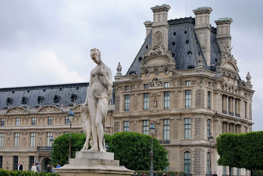 Cómo declararse en París 3 Museo del Louvre