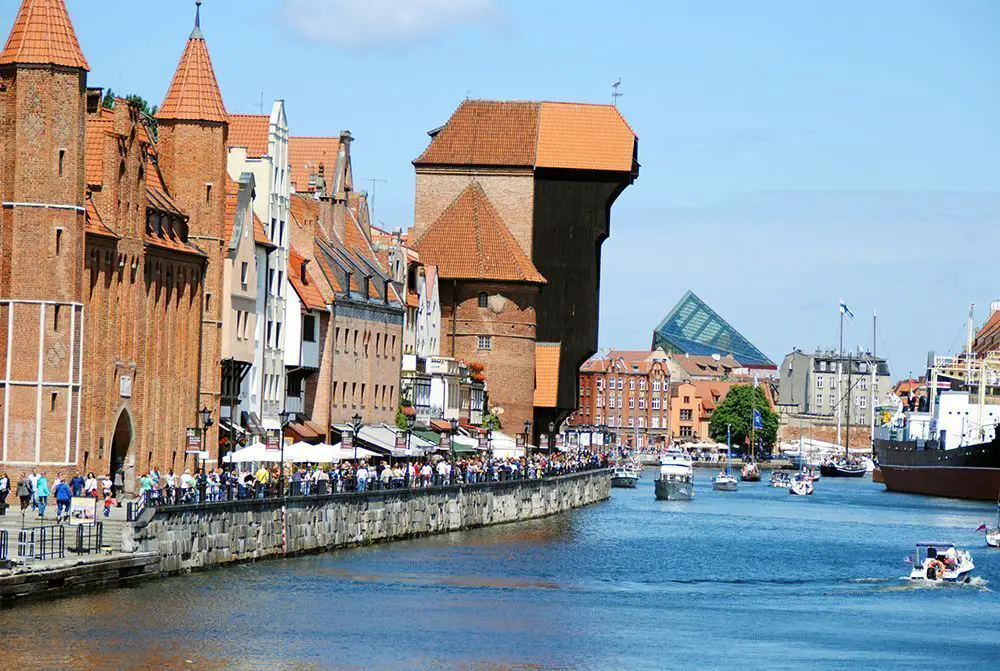 Zona portuaria de Gdansk