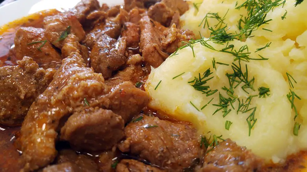 Los Milk Bar de Polonia 2 Estofado con puré de patata