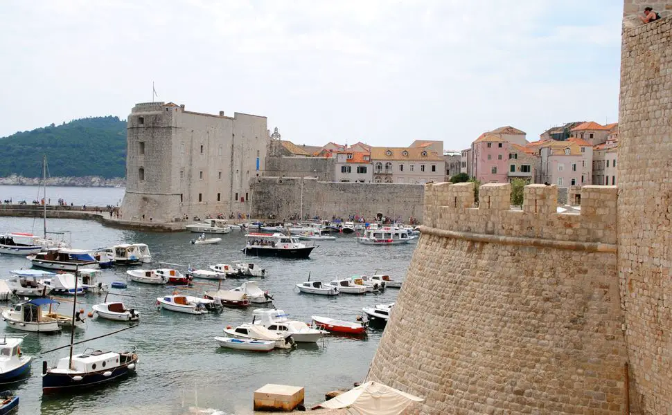 Dubrovnik es uno de los lugares que ver en Croacia