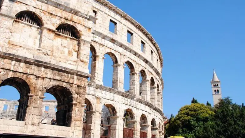 Coliseo en Pula, en la Península de Istria de Croacia