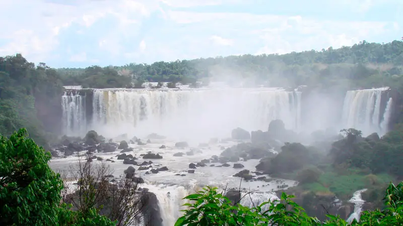 Las cataratas de Iguazú desde Brasil