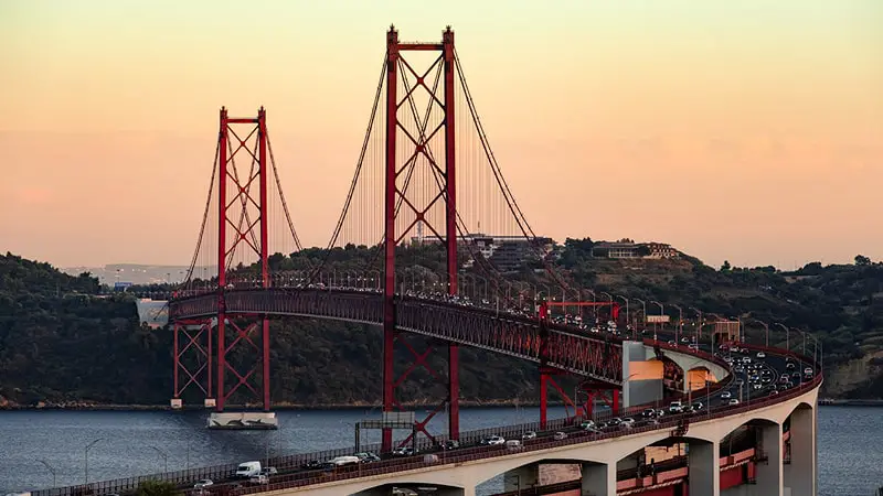 Peaje del puente 25 de abril de Lisboa