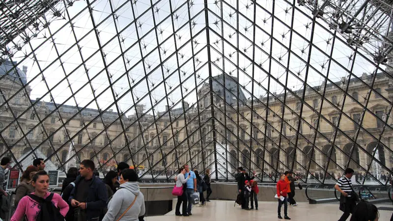 Precio, entradas y horario del museo del Louvre 2 Entrada al museo del Louvre de París